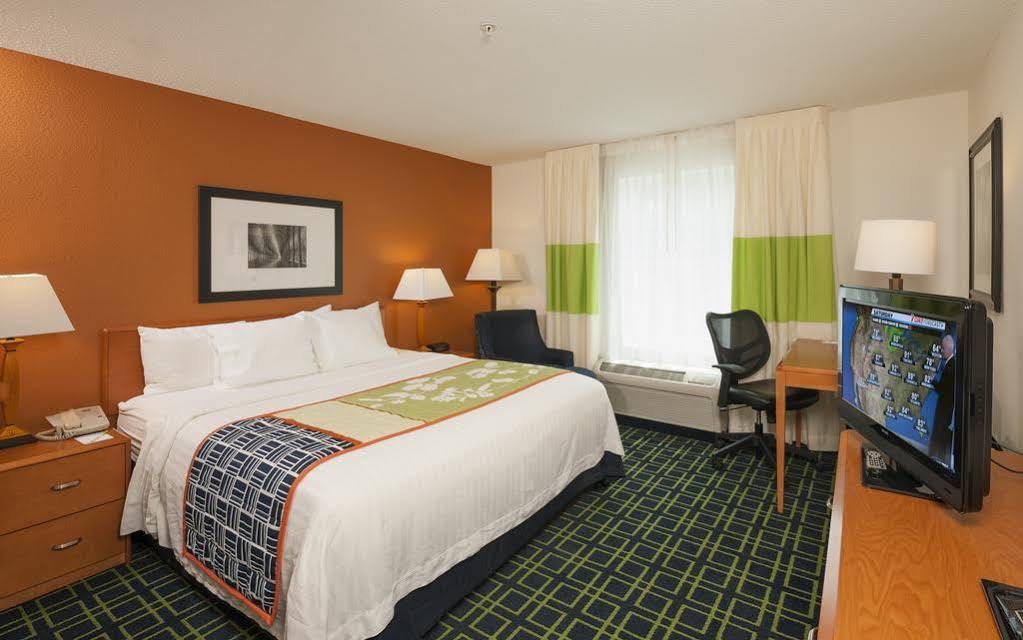 Fairfield Inn & Suites By Marriott Brunswick Freeport Luaran gambar