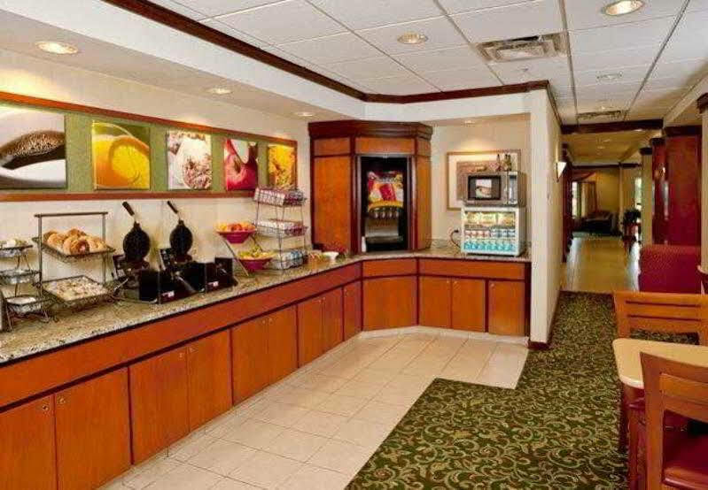 Fairfield Inn & Suites By Marriott Brunswick Freeport Luaran gambar