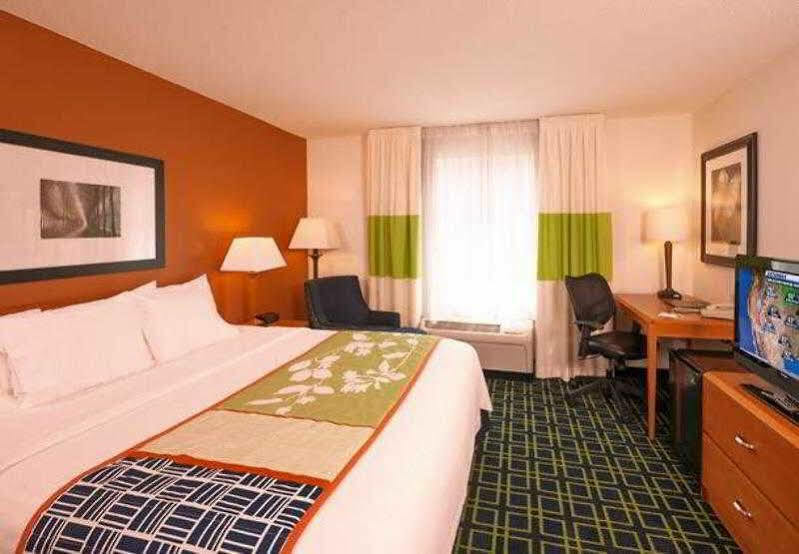 Fairfield Inn & Suites By Marriott Brunswick Freeport Luaran gambar