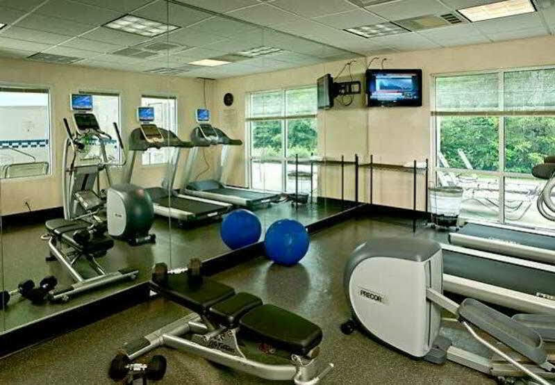 Fairfield Inn & Suites By Marriott Brunswick Freeport Luaran gambar